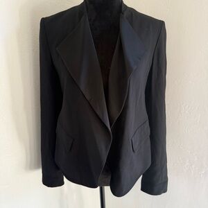 New Elegant Black Women's Blazer (Size 6)